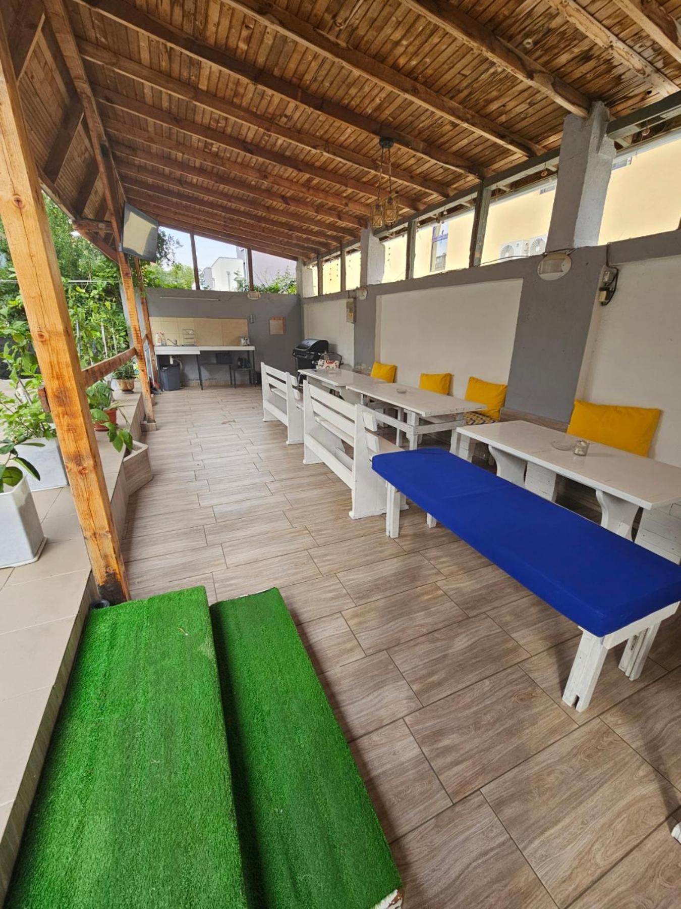 Guest House Petrovi Ravda Luaran gambar
