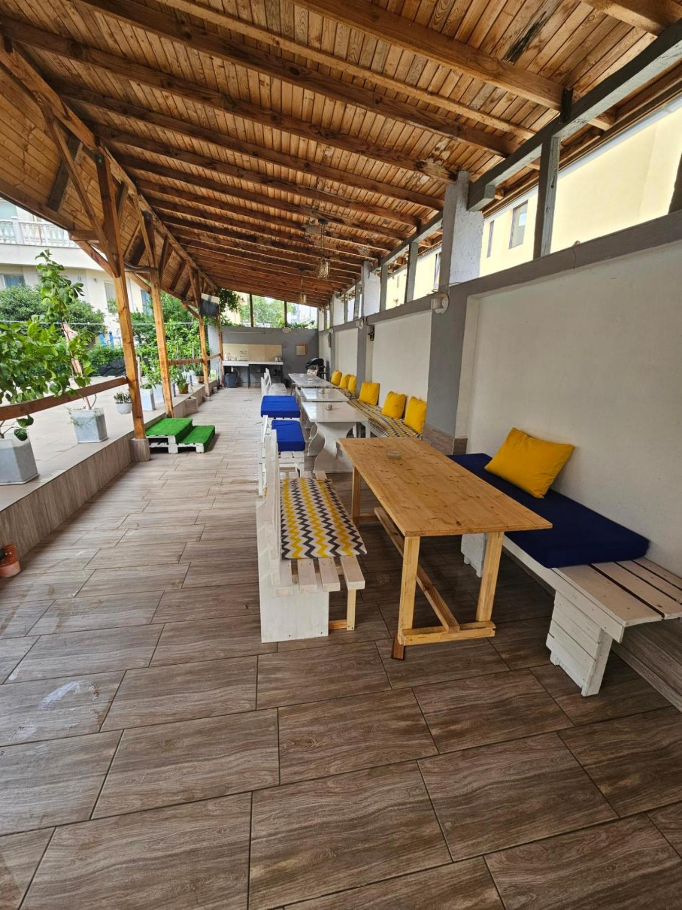 Guest House Petrovi Ravda Luaran gambar