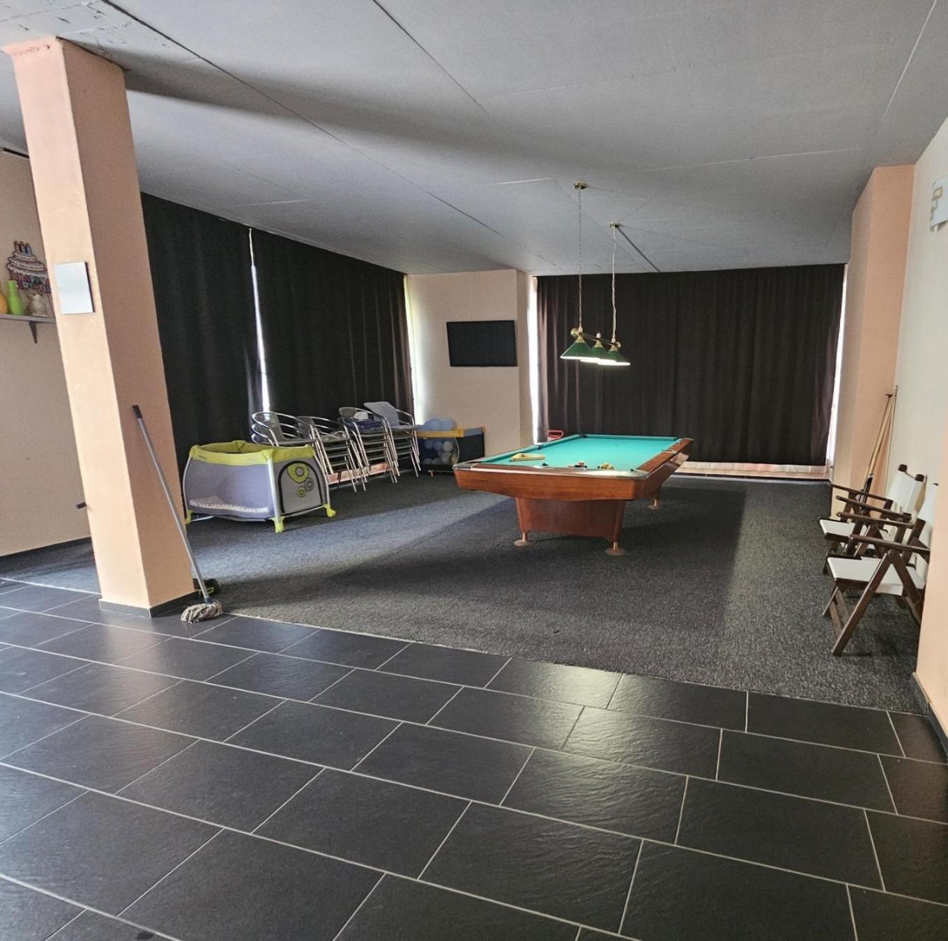 Guest House Petrovi Ravda Luaran gambar