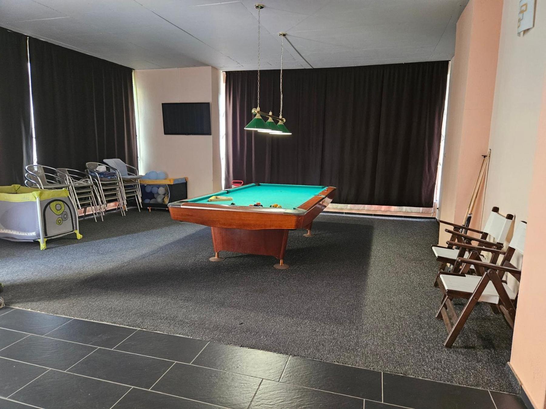 Guest House Petrovi Ravda Luaran gambar